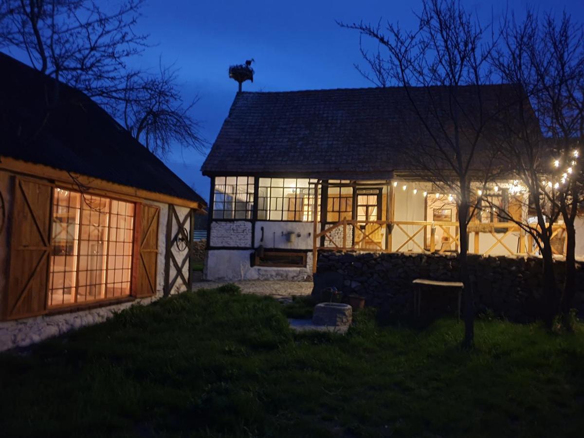 Hnameni Bovadzor Lodge Eksteriør bilde